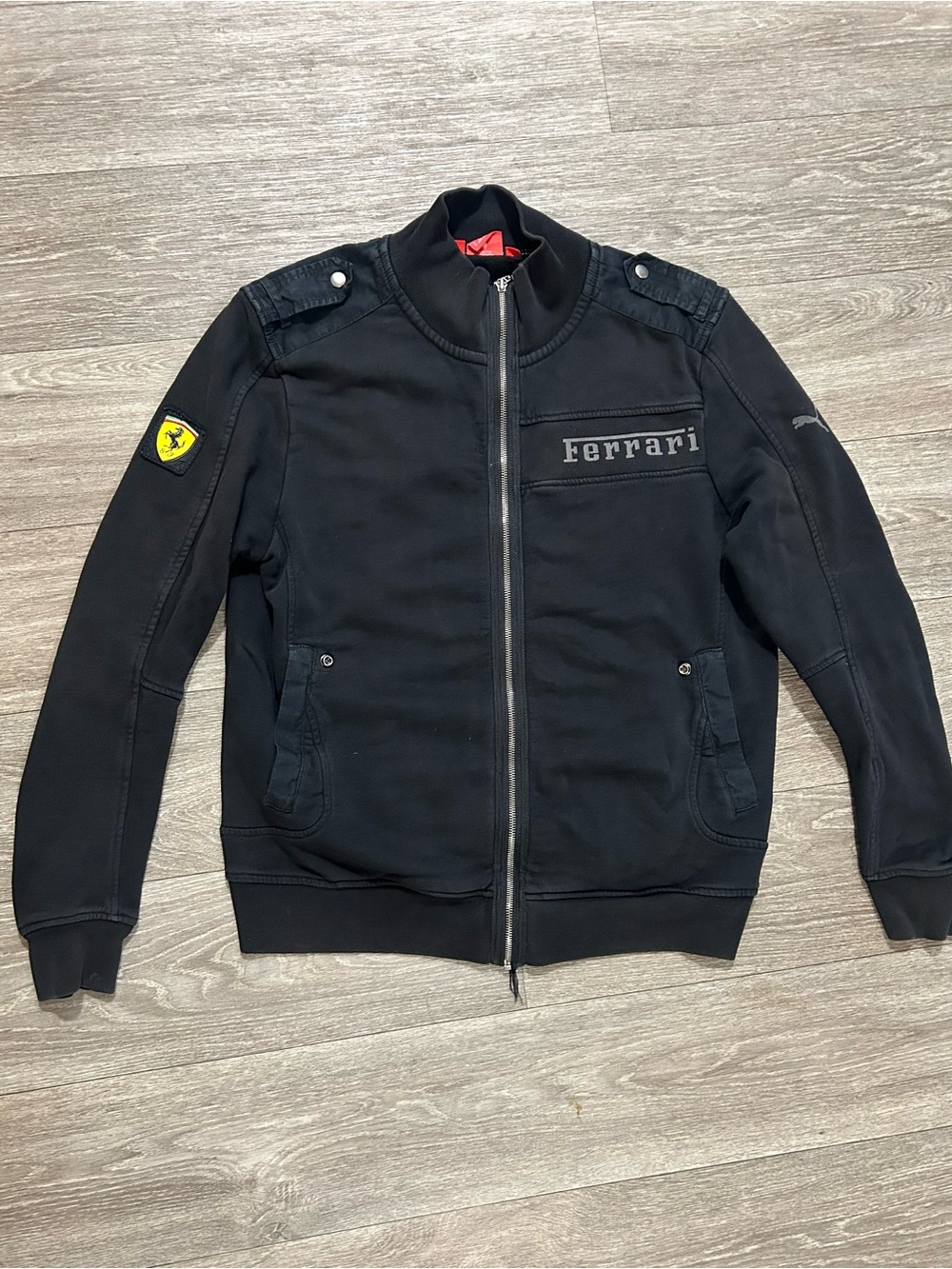Vintage Ferrari vip-up jacket